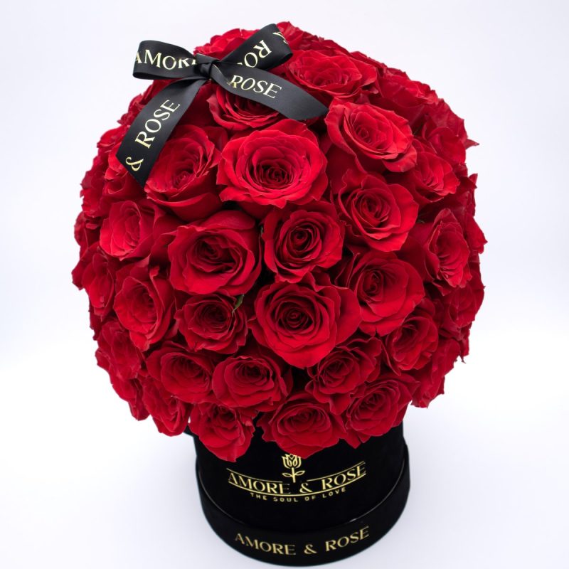 Corina Velvet - Round Box x 75-80 Natural Roses